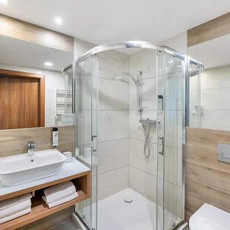 Arche Hotel 4*